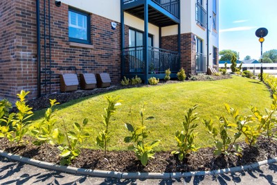 Downsizers make the move to new build home in Jackton with Part Exchange